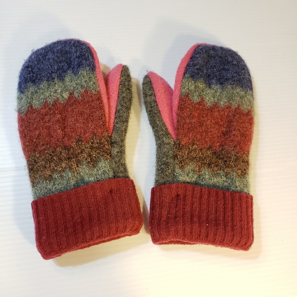 Accessories - Wool Mittens